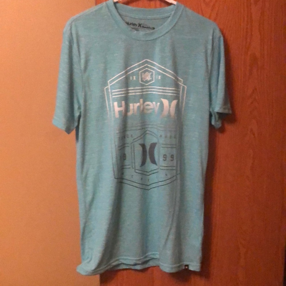 Men’s Hurley tee